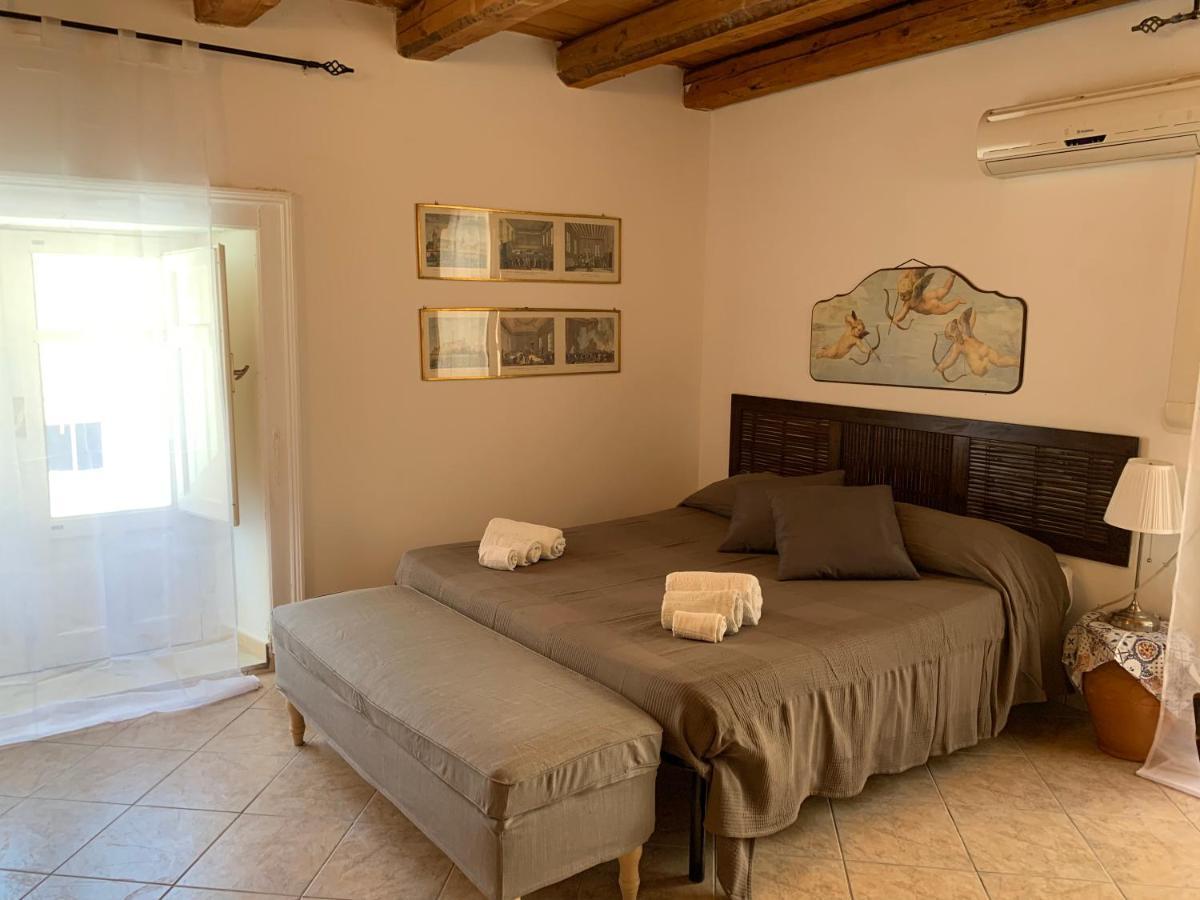 דירות סירקוזה Ortigia Casa מראה חיצוני תמונה